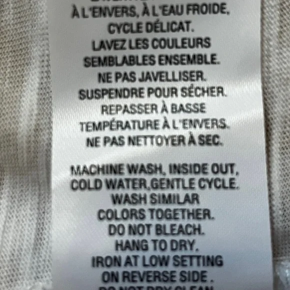 White Ruffle Off-Shoulder Blouse (Medium) Reitmans - Picture 8 of 9